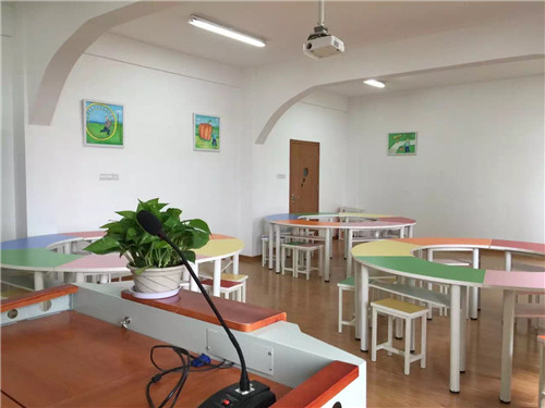 无锡江南中专：我校举行“阳光小屋”心理健康中心启动仪式