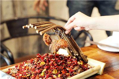 鹅卵石烤鱼北京,北京石头烤鱼