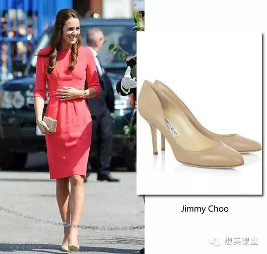 短粗腿怎么穿高跟鞋,如何穿高跟鞋让脚变长