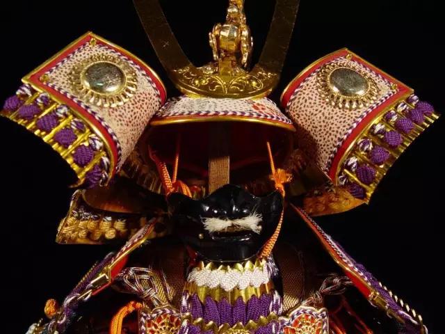 竹子做的锋利无比的武士刀,竹子制作武士刀