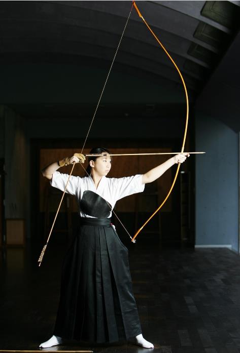 竹子做的锋利无比的武士刀,竹子制作武士刀