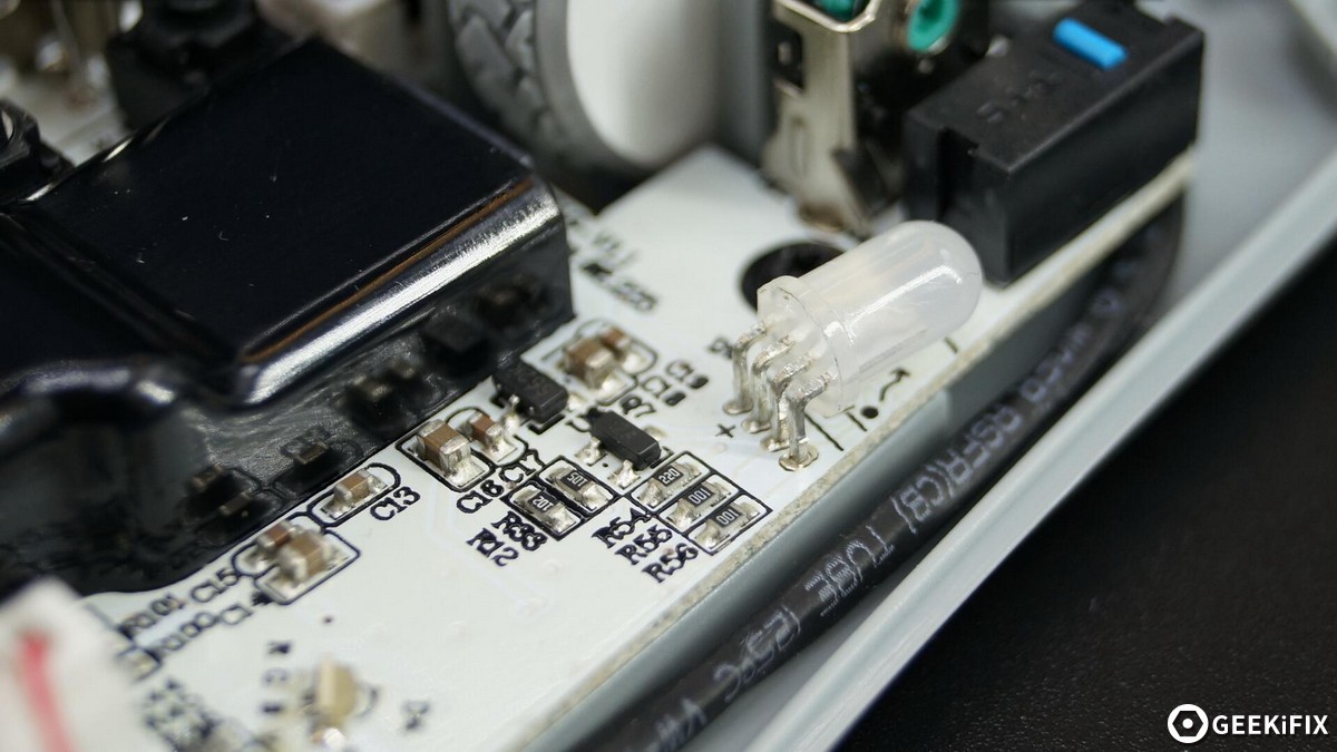 狼蛛天脊鼠标怎么样,雷蛇狼蛛鼠标拆解