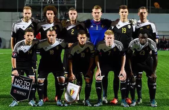 今天是全中国高考日英语,今天是高考日