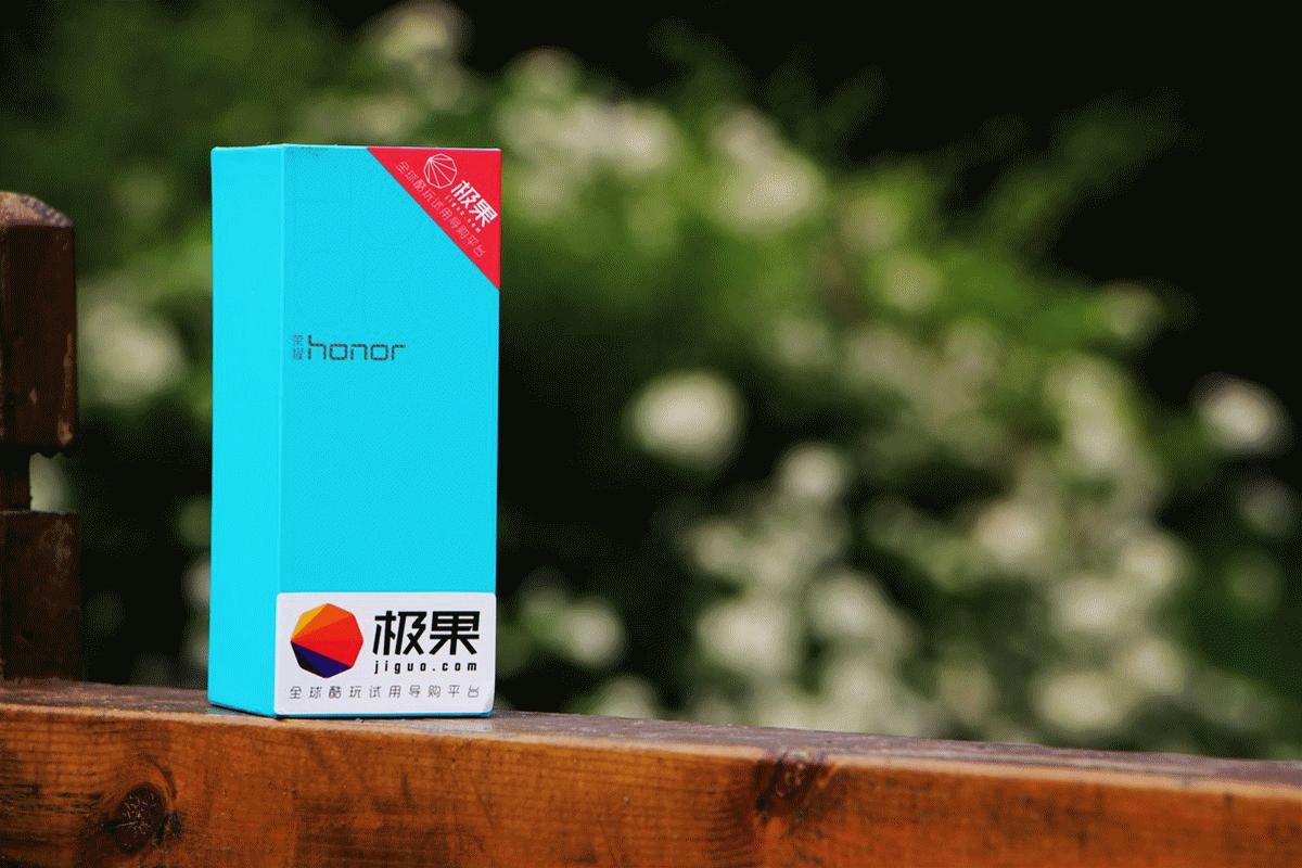 翻转吧摄像头,前后都能照出完美的照片:荣耀7i体验