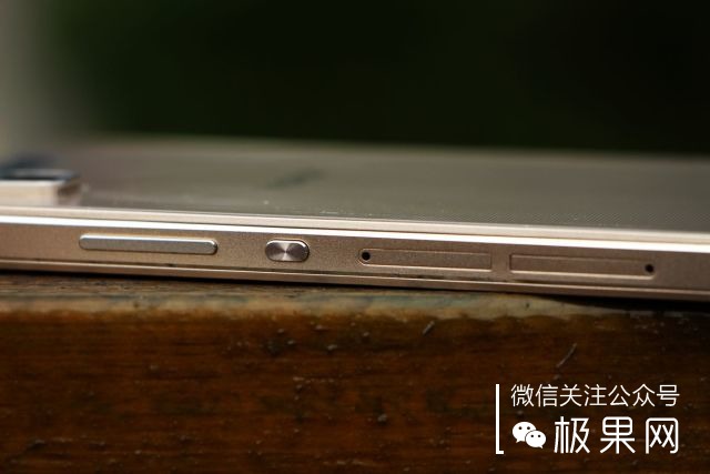 翻转吧摄像头,前后都能照出完美的照片:荣耀7i体验