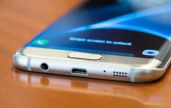 手机贴膜有技术吗,手机贴膜真的有用