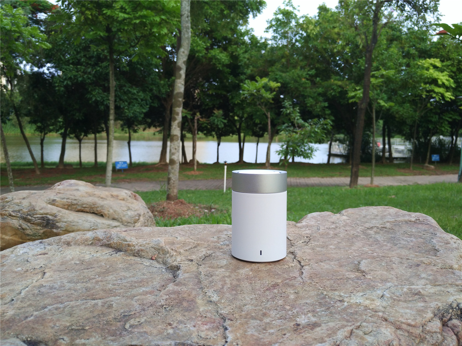 升级版小米随身蓝牙音箱,小米方盒子蓝牙音箱2和小钢炮