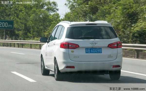 海马v70的优点和缺点,比较真实的试驾