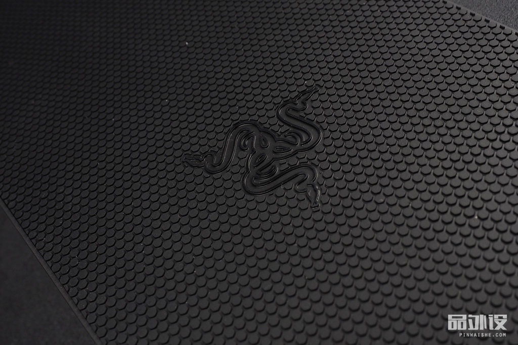 雷蛇黑寡妇竞技版键盘2014测评,雷蛇终极版键盘测评