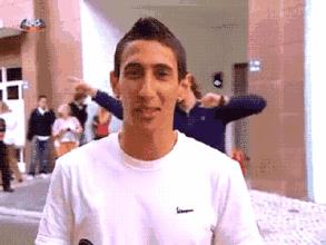 是天才也是逗逼！盘点足球场上那些逗逼青年