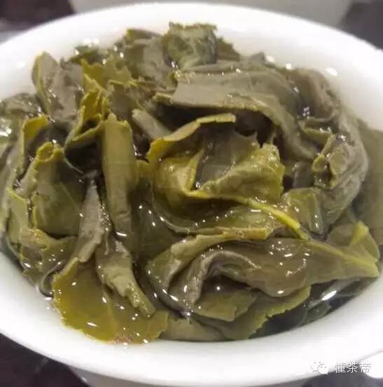 给推荐一款好点的正味铁观音,正味铁观音和品鉴铁观音