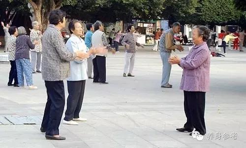 关节疼？关节痛？老中医只用一招就能缓解，超简单，快学~