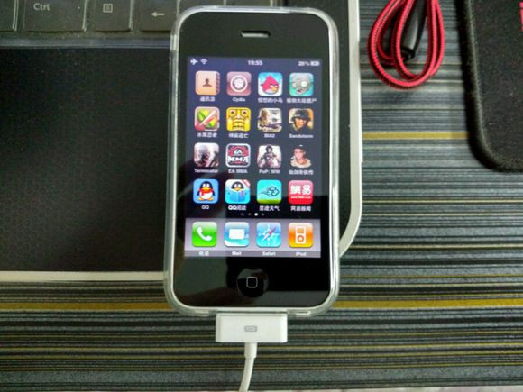 一部iphone的价格可以买到什么,39块9一台苹果iphone你们敢买吗