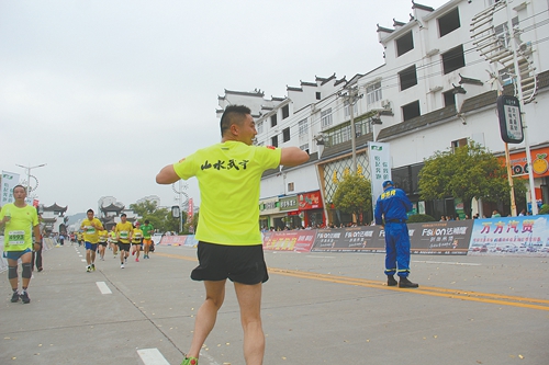 奔跑吧亚洲第一长廊,奔跑吧小城夏天在哪一期
