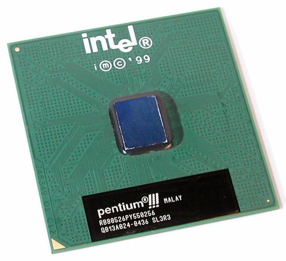 英特尔和amd的cpu哪个更好,amd和英特尔顶级cpu对比