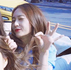 告别撞鞋尴尬这款小白鞋舒适透气,撞鞋尴尬怎么办