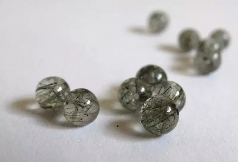 水晶越薄越值钱,天然黄水晶为啥那么多杂质