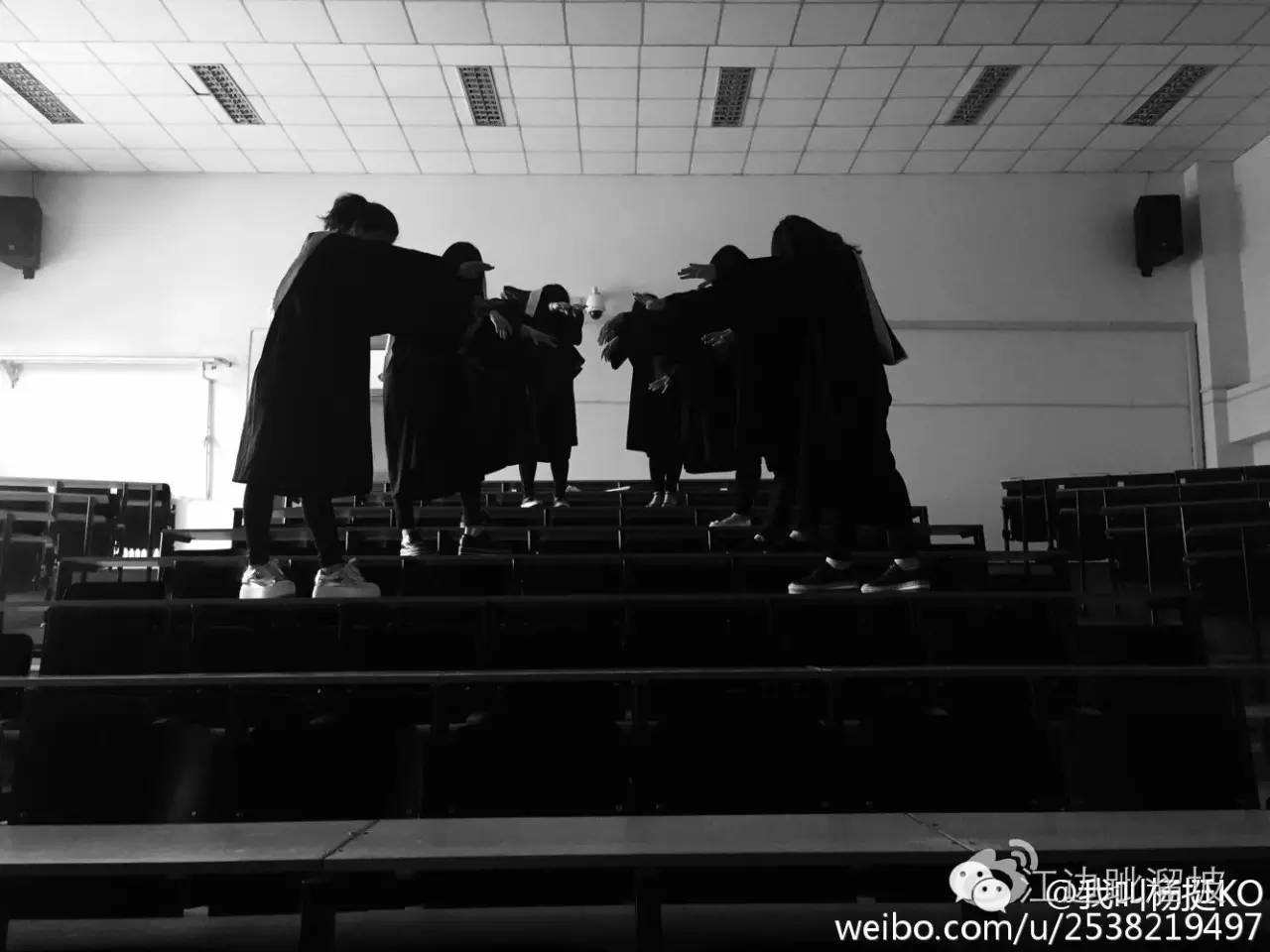 北华大学毕业照如此多彩看咱吉林学生多有才