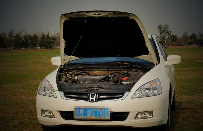 七代雅阁和八代雅阁驾驶感受,七代雅阁空间对比