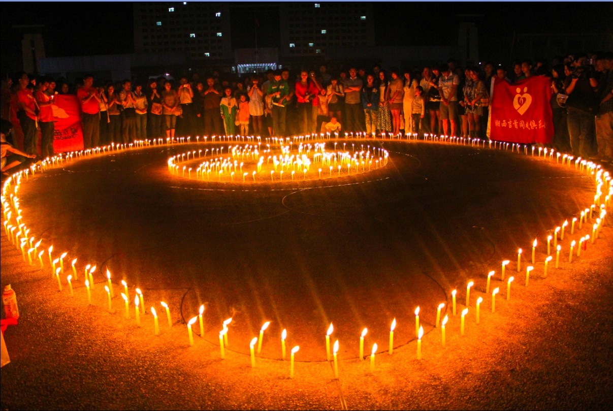 绝境之一:5.12地震后,几千囚犯大转移