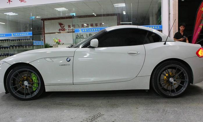 电镀绿狂魔宝马Z4改装案例