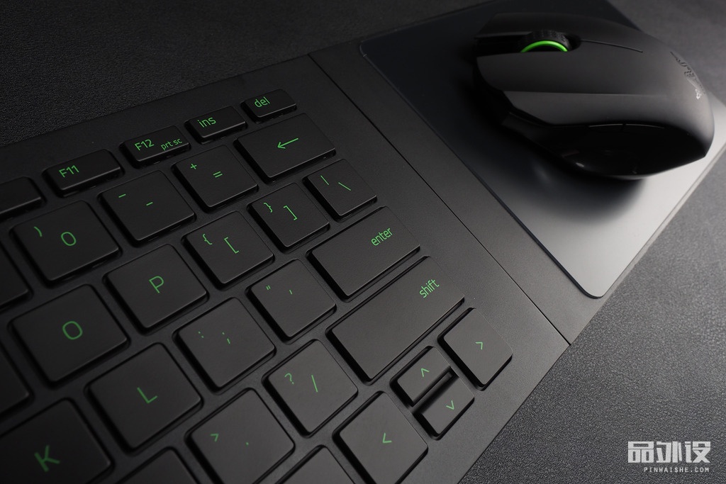 雷蛇黑寡妇竞技版键盘2014测评,雷蛇终极版键盘测评