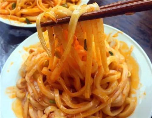 资深吃货看过来,catch一条被忽略的美食老街--红专南路