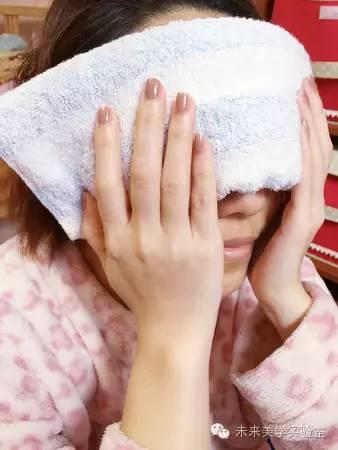 眼袋黑眼圈泪沟法令纹怎么遮瑕,遮瑕黑眼圈眼袋泪沟明星同款