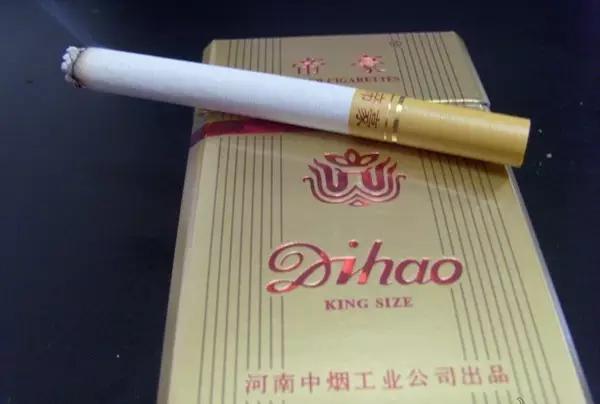 鹏飞工资怎么算,鹏飞工资表