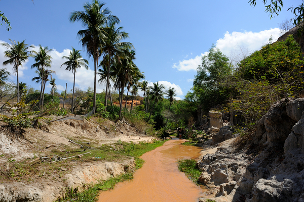 越南美奈溪美景,越南美奈越南语