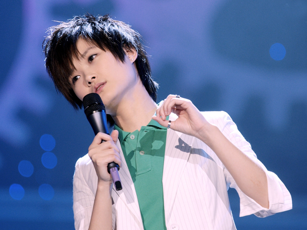 为什么方脸的女明星感觉更好看,方脸却很漂亮的女星