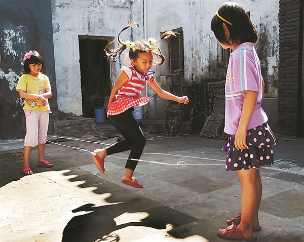 阿黛尔安吉丽娜朱莉,阿黛尔安吉丽娜