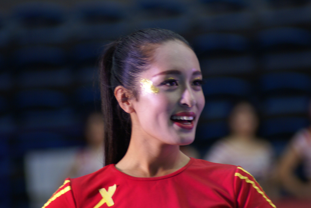 实拍中国大学生五人制足球联赛南大区上的50位美女