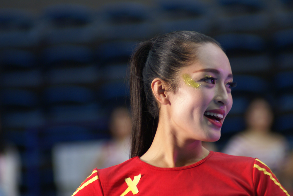 实拍中国大学生五人制足球联赛南大区上的50位美女