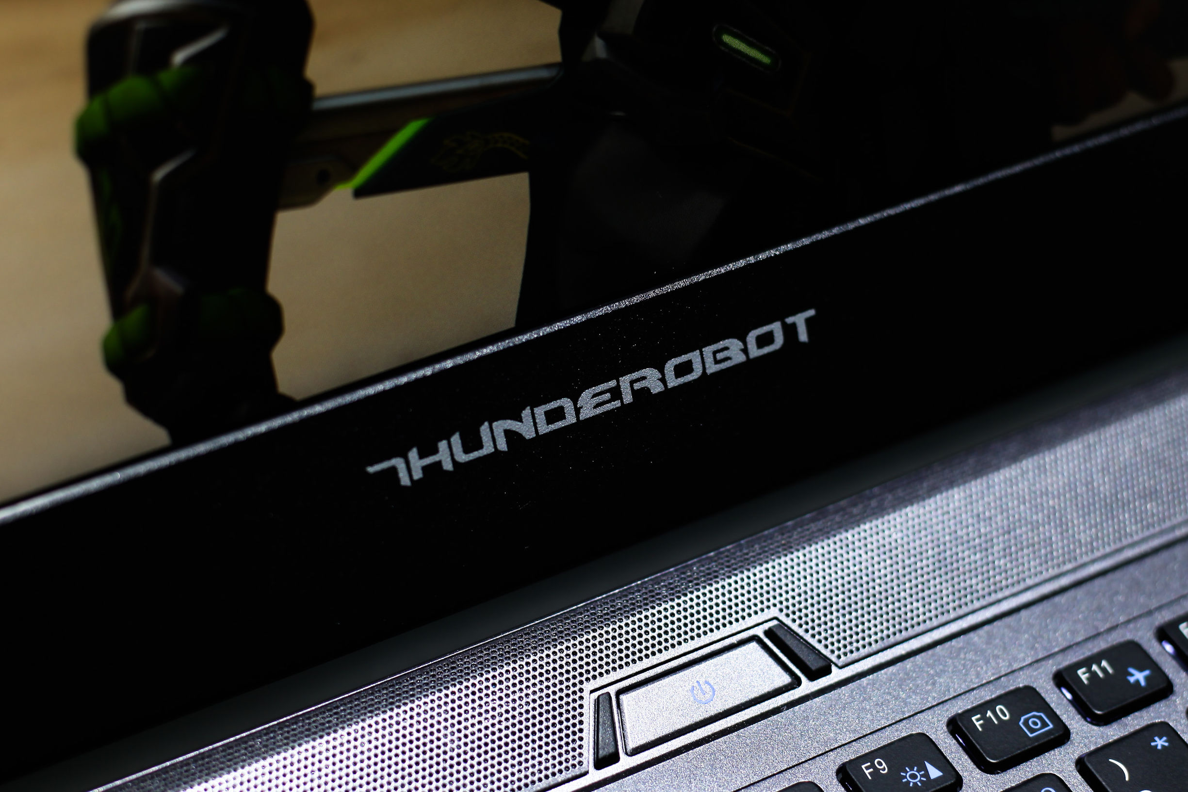 守望先锋新英雄雷神,守望先锋小锤测试