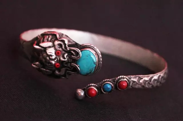 西宁旅游带什么特产回去最值 (西宁旅游带什么特产好)