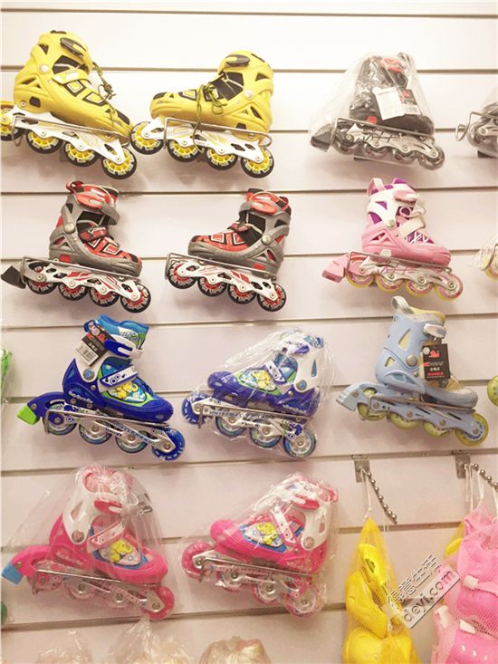 汉正街童装直播间秒杀,汉正街品牌童装直播间