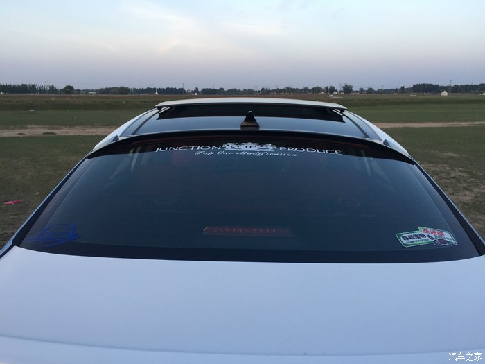 k5改装轮毂18寸一套多少钱,16款起亚k5改装中控多少钱