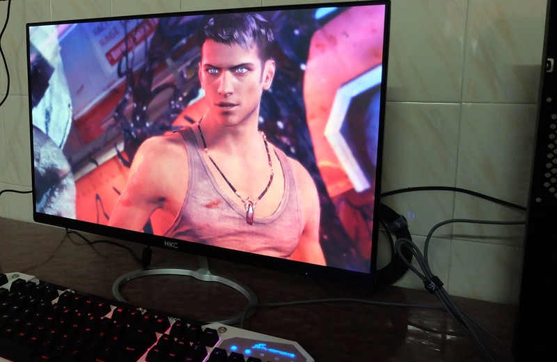 无频闪24寸显示器推荐,低蓝光不闪屏专业显示器