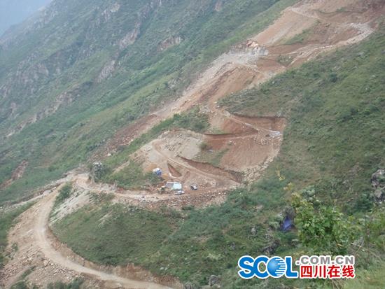 四川凉山悬崖村有多少人去旅游,凉山的悬崖村在哪里