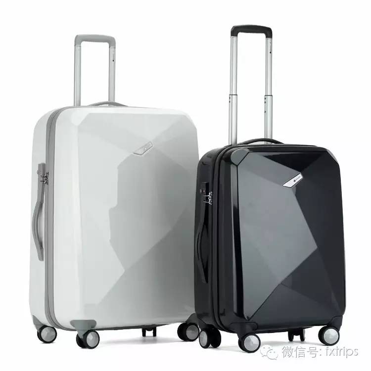 我的行李箱，装得下世界装得了bi