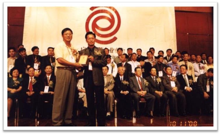 智纲智库创始人王志纲图片,智纲智库创始人王志钢怎么买课