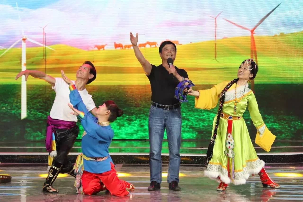 白血病抗争8年女孩,16岁少女抗争白血病2次复发