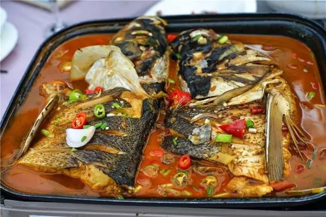 横溪西祠村宴，吃出最地道的横溪味，什么是横溪味？点开就知道了！