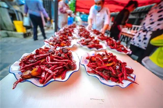 横溪西祠村宴，吃出最地道的横溪味，什么是横溪味？点开就知道了！