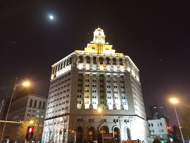 最超值的异形全面屏！OPPOR15评测：全系6+128