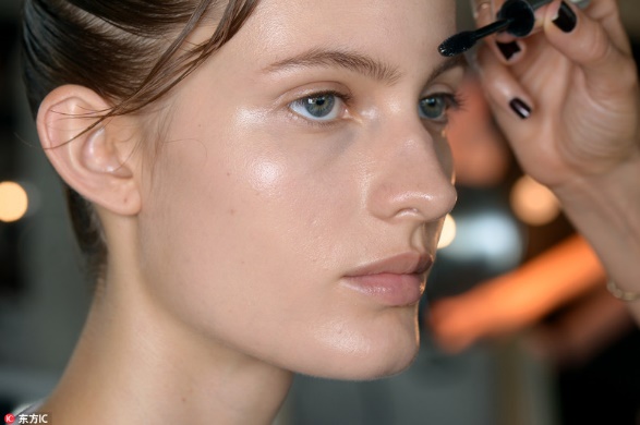 袁泉刘诗诗黄衫女,刘诗诗袁泉颜值在线