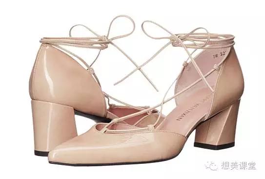 短粗腿怎么穿高跟鞋,如何穿高跟鞋让脚变长
