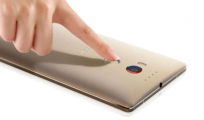 暴降2200!它号称“千万级像素怪兽”:2400万像素+指纹