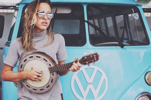 造吗？你和爱豆的距离，只差一副太阳镜~